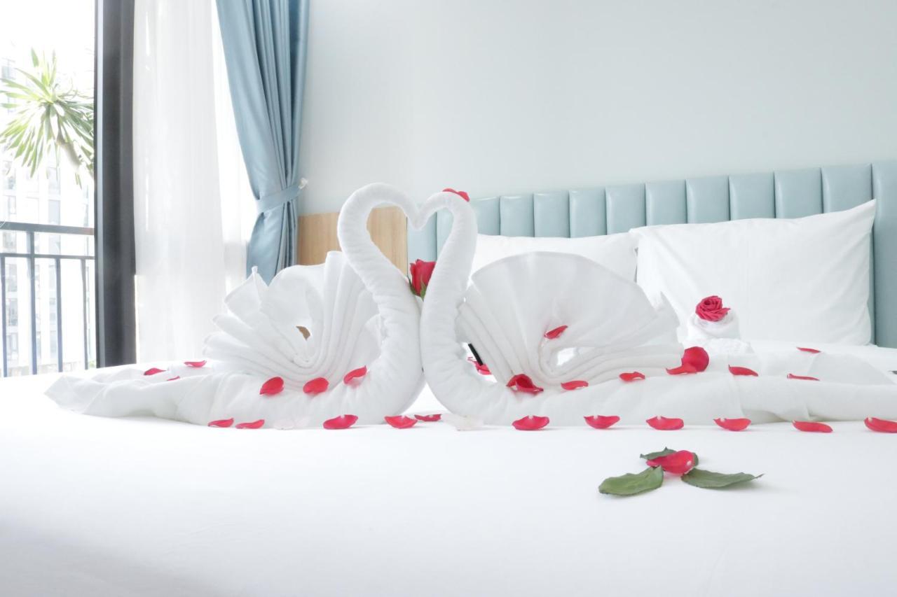 Hummer Hotel & Apartment Da Nang Beach ภายนอก รูปภาพ