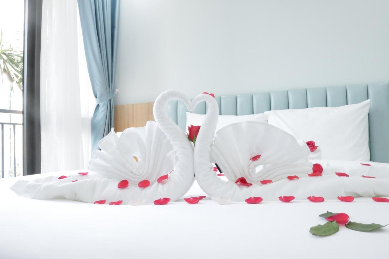 Hummer Hotel & Apartment Da Nang Beach ภายนอก รูปภาพ