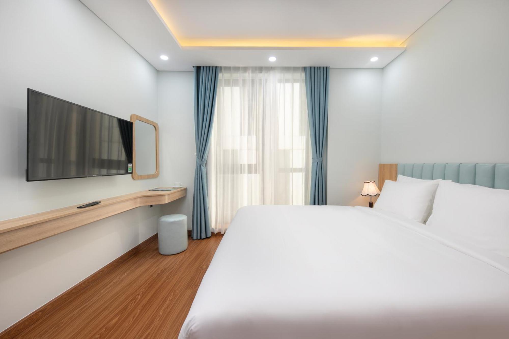 Hummer Hotel & Apartment Da Nang Beach ภายนอก รูปภาพ